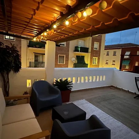 Bien Situada, Comoda Y Nueva Homestay